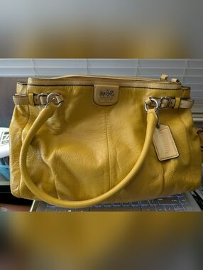 Coach Shoulder Bag As Is